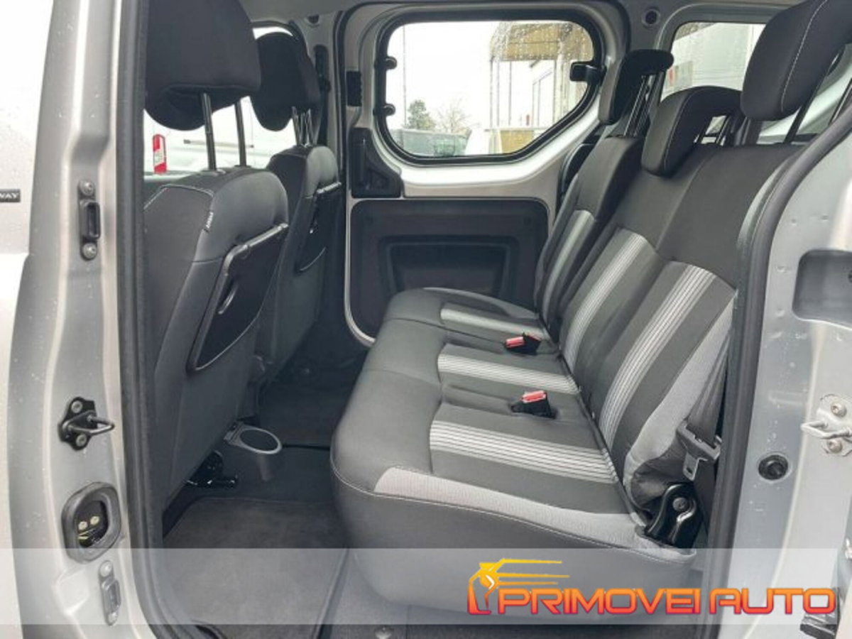 Dacia Dokker Stepway 1.6 8V 110CV GPL (6)
