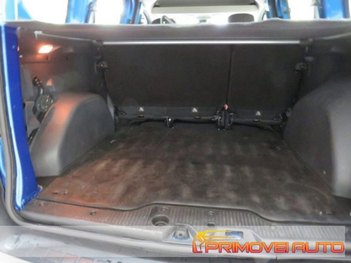 Dacia Dokker Stepway 1.5 Blue dCi 8V 95CV (6)