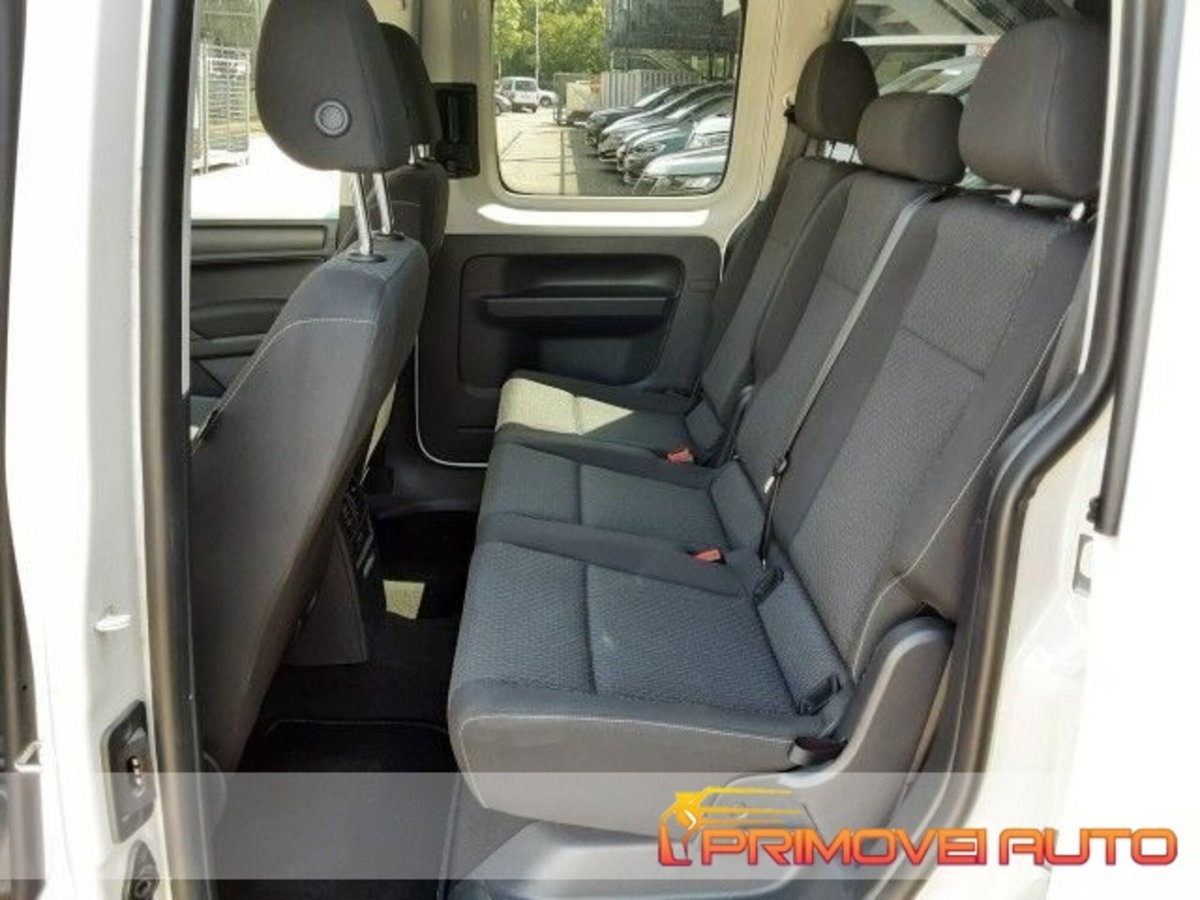 Volkswagen Caddy 1.4 TGI DSG Trendline Maxi (5)