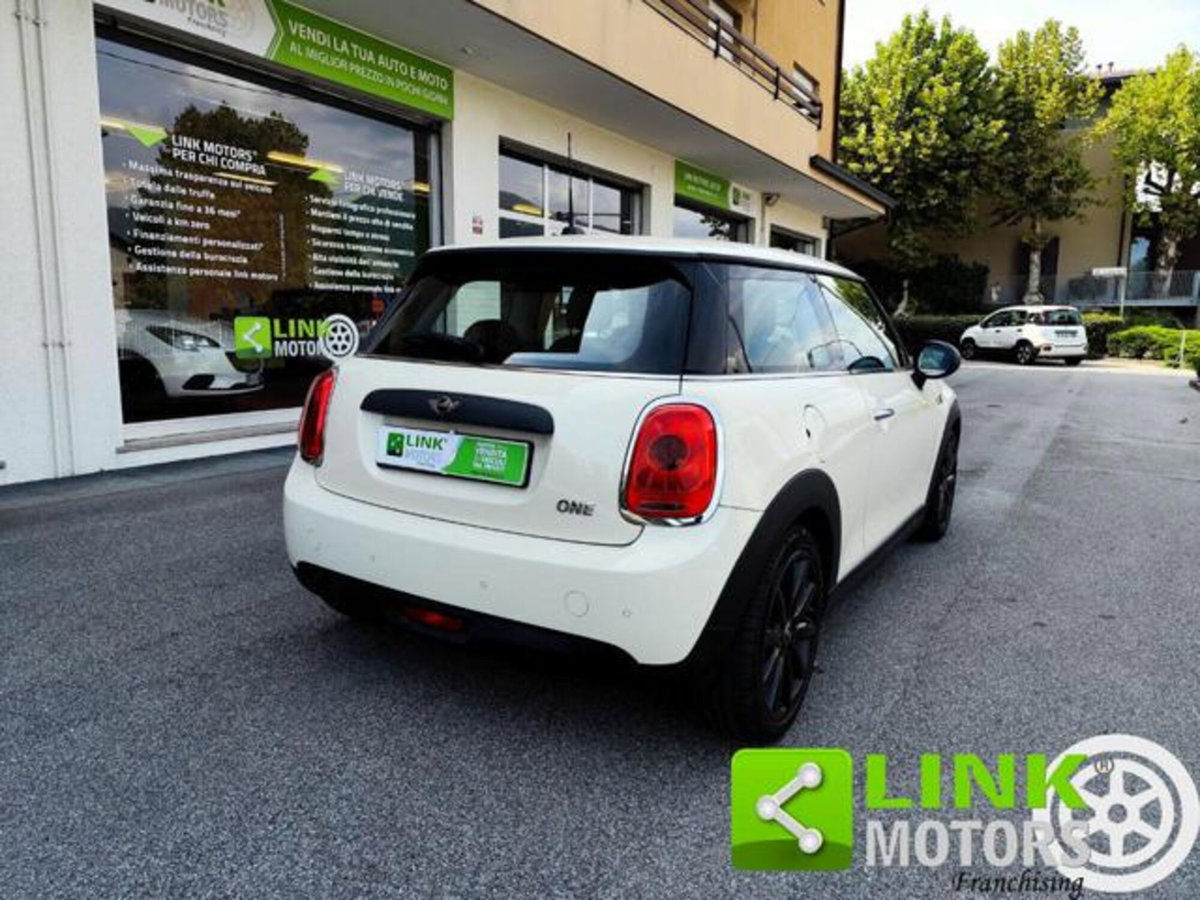 MINI Mini 1.2 One 75 CV (13)