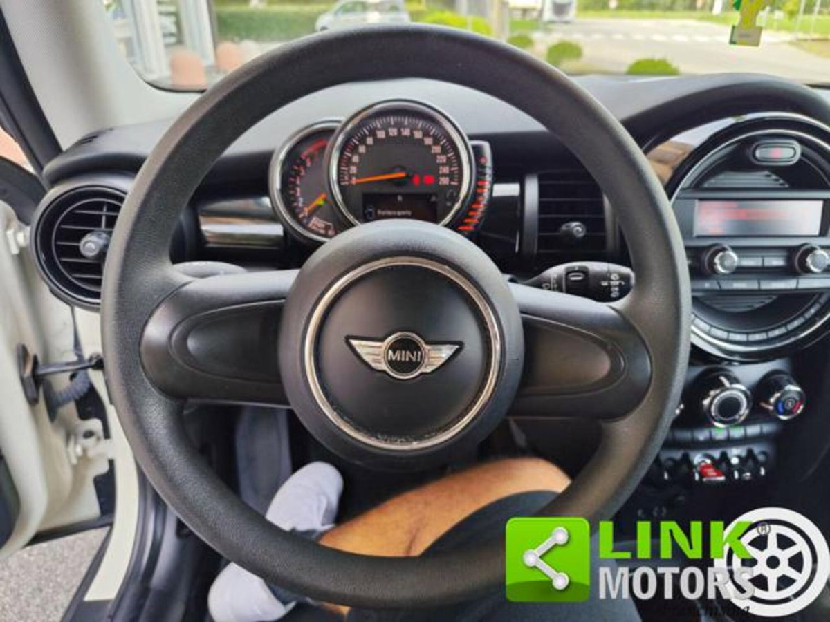 MINI Mini 1.2 One 75 CV (7)