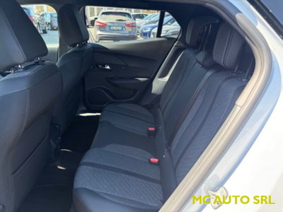 Peugeot 2008 PureTech 130 S&S EAT8 Allure Pack (8)