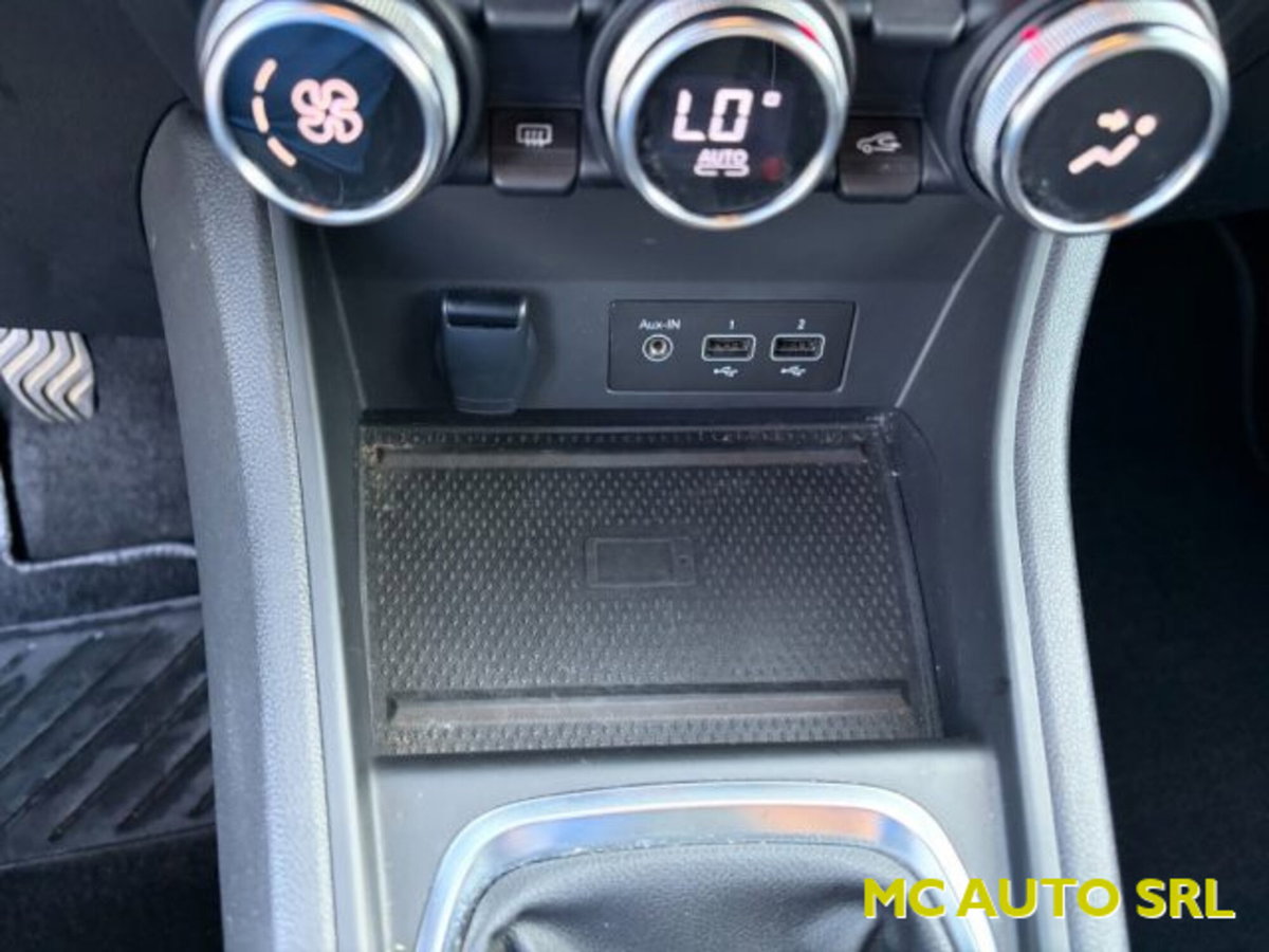 Renault Captur TCe 100 CV GPL Techno (12)