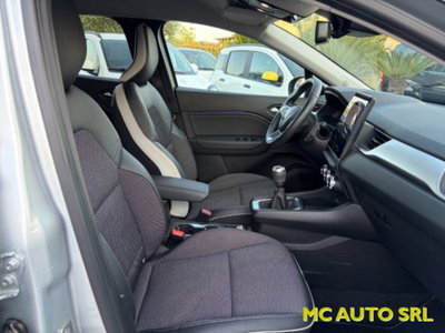 Renault Captur TCe 100 CV GPL Techno (9)