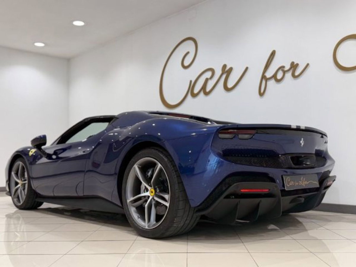 Ferrari 296 Spider 3.0 GTS (7)