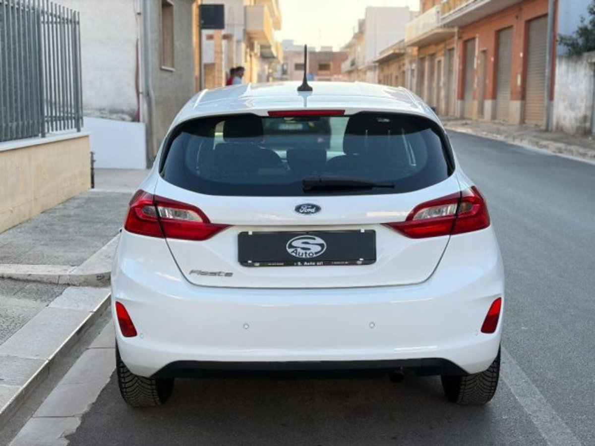 Ford Fiesta 1.5 EcoBlue 5 porte Business High (5)