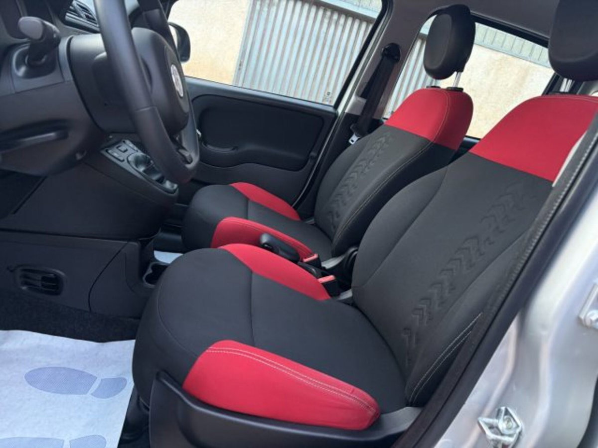 Fiat Panda 1.3 MJT 95 CV S&S Lounge (12)