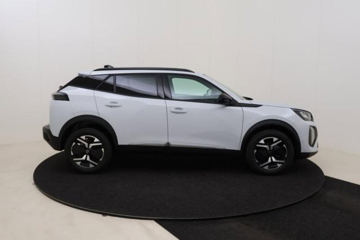Peugeot 2008 PureTech 100 S&S Allure (10)