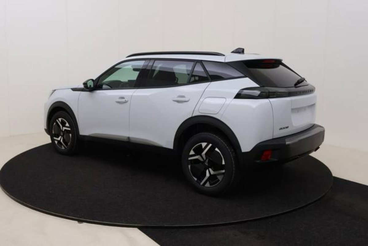 Peugeot 2008 PureTech 100 S&S Allure (3)