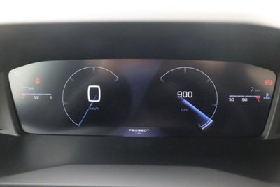 Peugeot 2008 PureTech 100 S&S Allure (8)