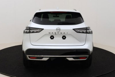 Nissan Qashqai 1.3 mhev Tekna 4wd 158cv xtronic (6)