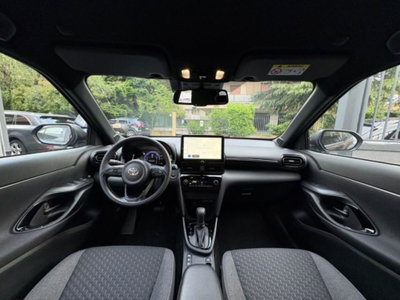 Toyota Yaris Cross 1.5h GR Sport Black Sky fwd 116cv e-cvt (7)