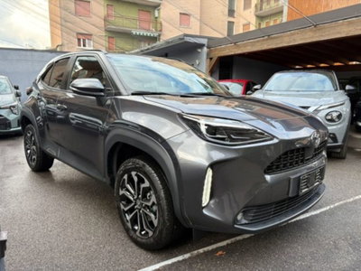 Toyota Yaris Cross 1.5h GR Sport Black Sky fwd 116cv e-cvt (2)