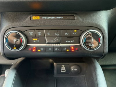 Ford Kuga 2.5 Plug In Hybrid 225 CV CVT 2WD ST-Line (11)