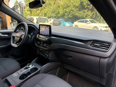 Ford Kuga 2.5 Plug In Hybrid 225 CV CVT 2WD ST-Line (8)