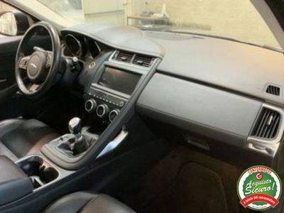 Jaguar E-Pace 2.0D 150 CV R-Dynamic S (8)