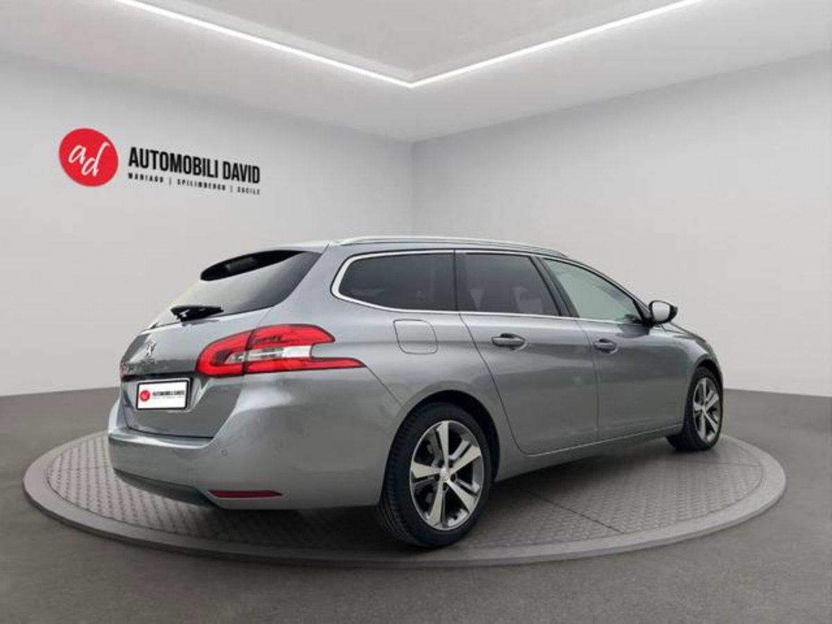 Peugeot 308 SW BlueHDi 130 S&S EAT8 GT Pack (4)
