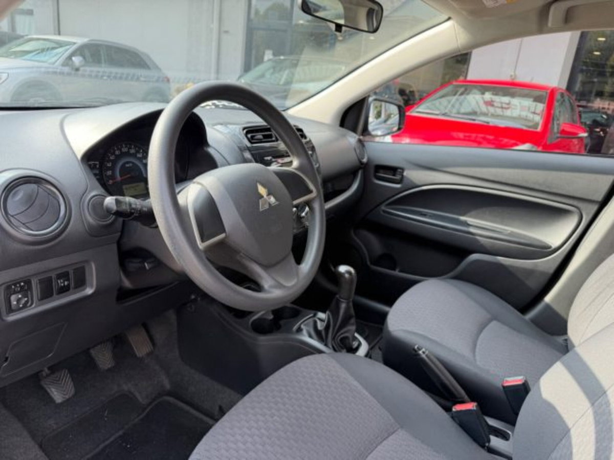 Mitsubishi Space Star 1.0 Invite (7)
