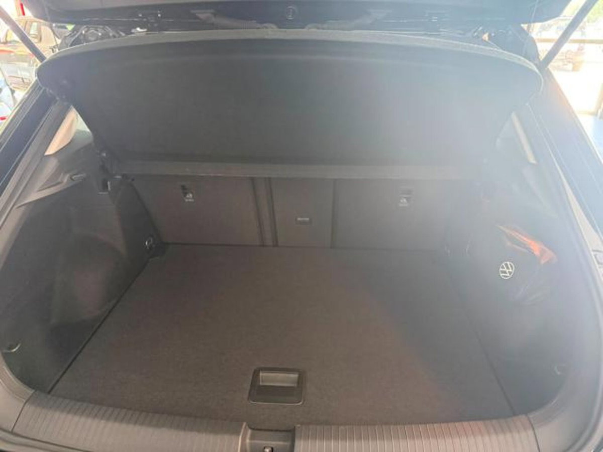 Volkswagen T-Roc 1.0 tsi Sport (15)