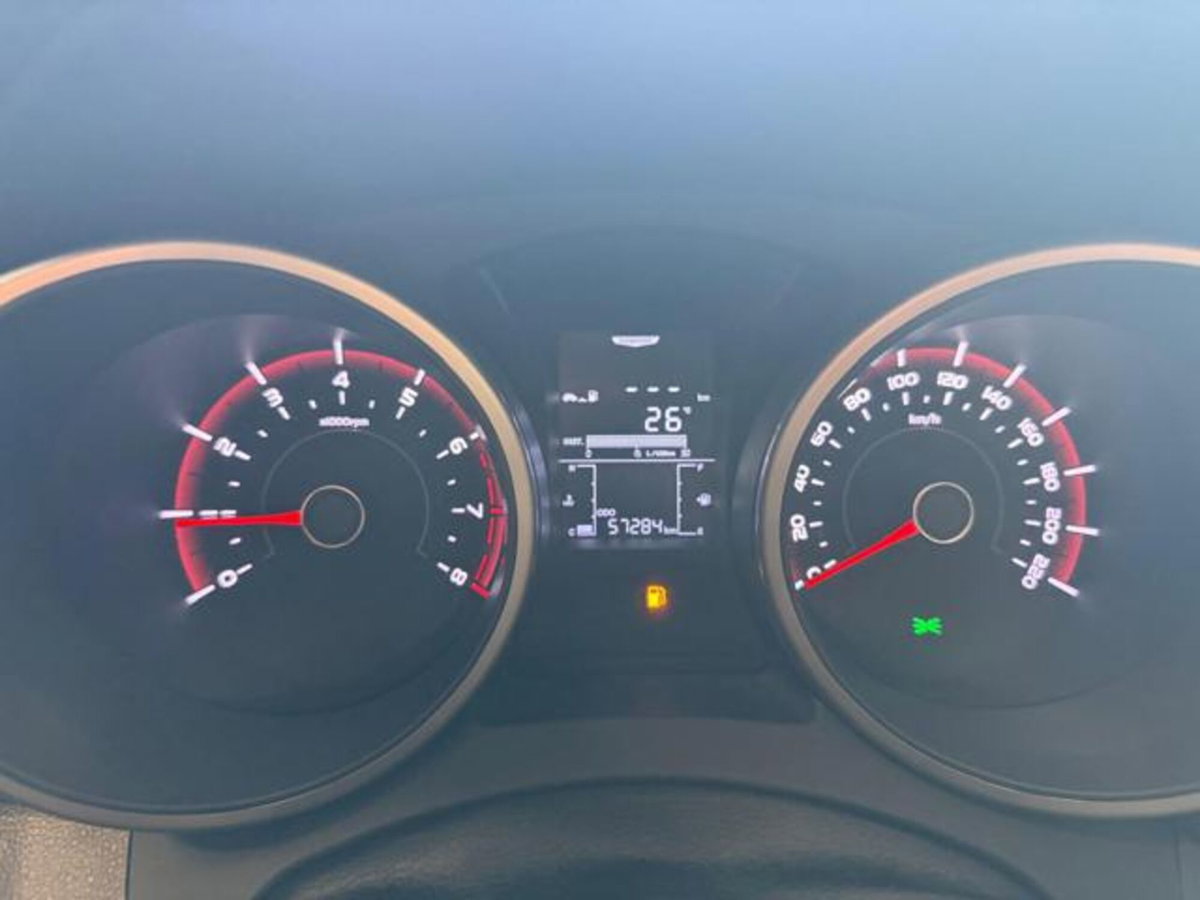 Ssangyong Tivoli 1.6 2WD Be Visual (17)