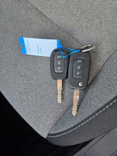 Renault Clio SCe 65 CV 5 porte Life (14)