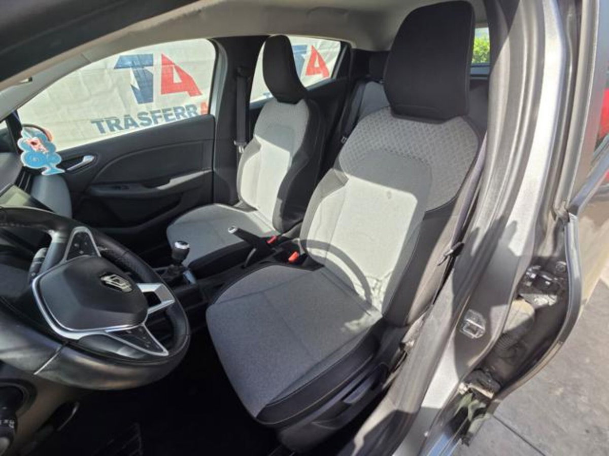 Renault Clio SCe 65 CV 5 porte Life (9)