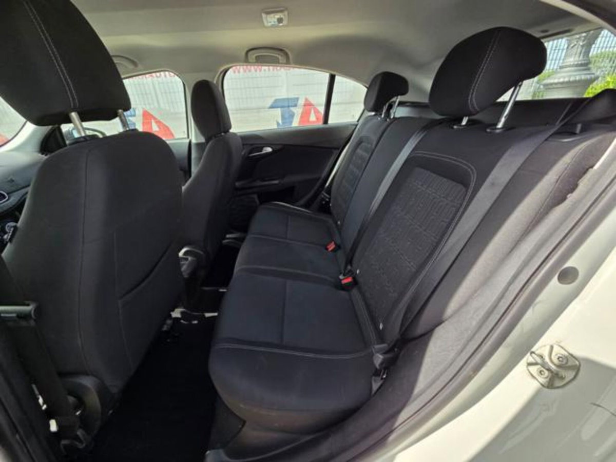 Fiat Tipo Tipo 5p 1.5 t4 hybrid Cross 130cv dct (17)