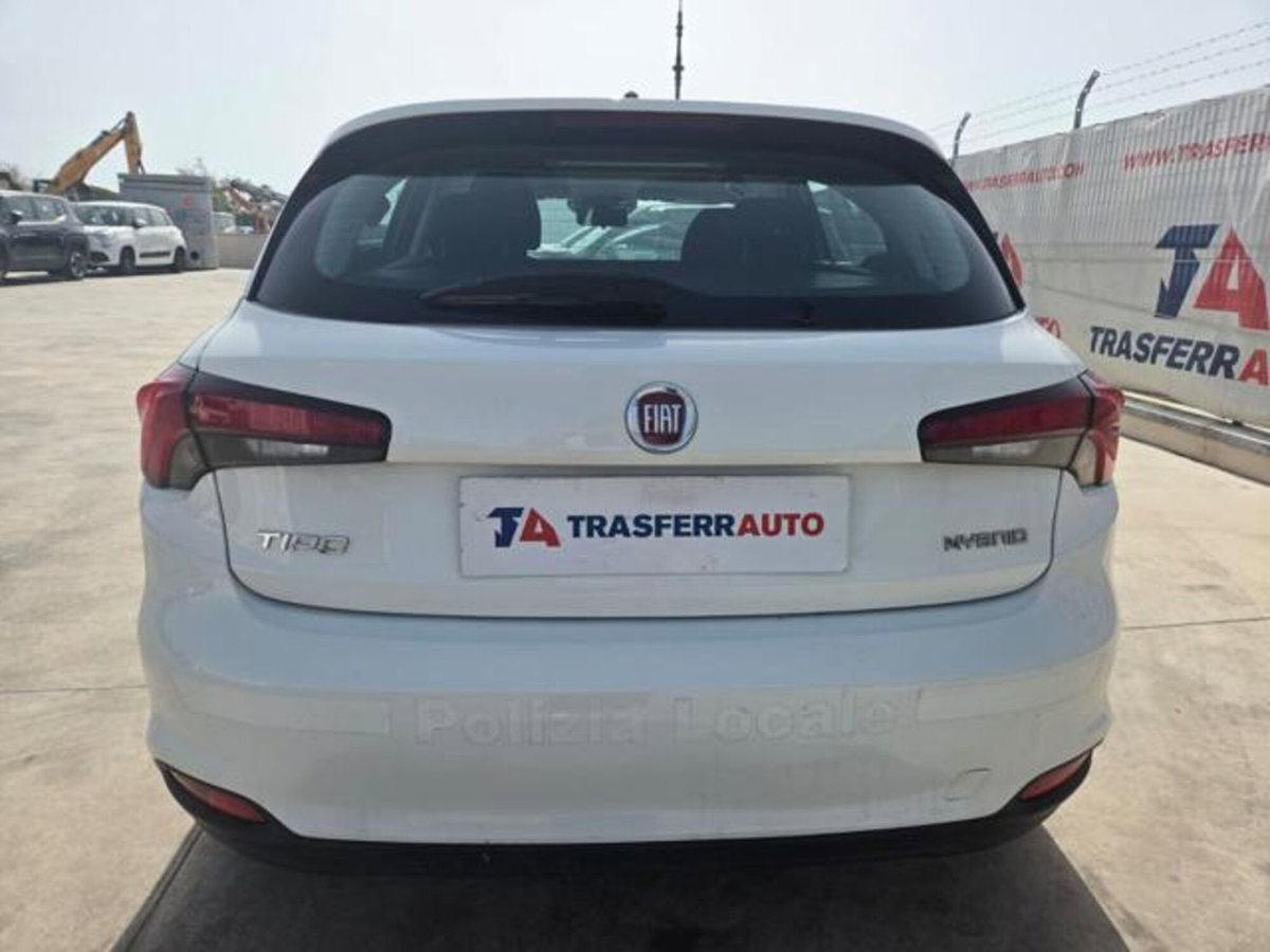 Fiat Tipo Tipo 5p 1.5 t4 hybrid Cross 130cv dct (4)