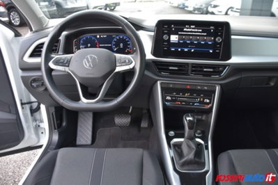 Volkswagen T-Roc 1.5 tsi Edition dsg (9)
