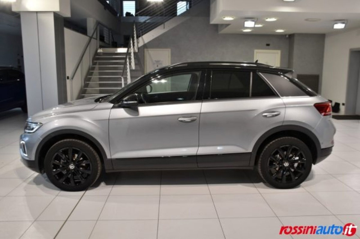 Volkswagen T-Roc 1.5 tsi Style dsg (2)