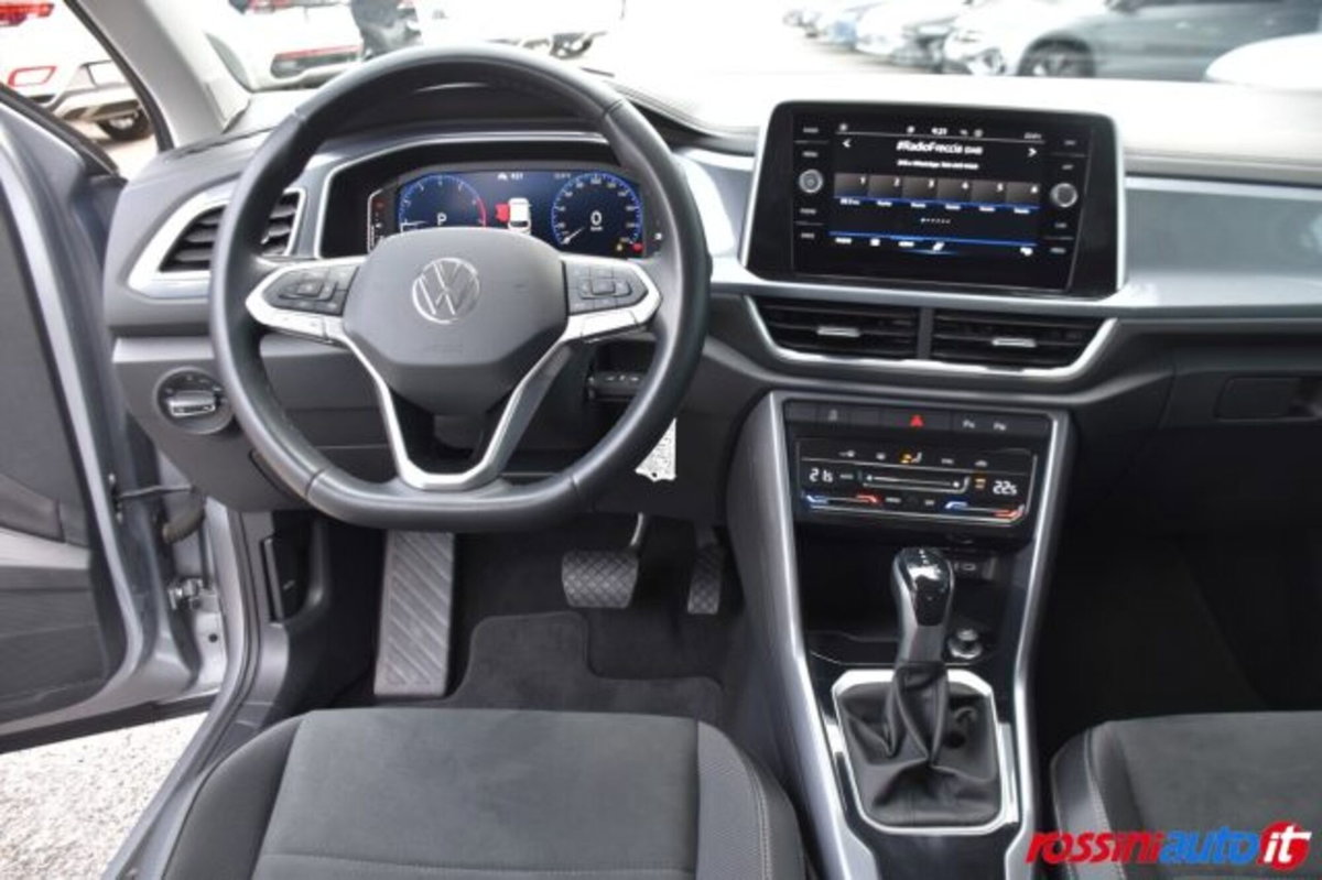 Volkswagen T-Roc 1.5 tsi Style dsg (9)