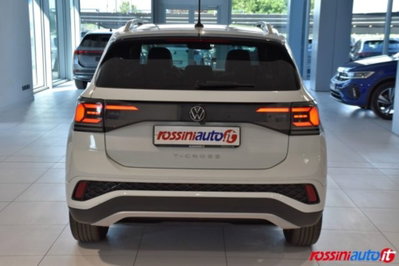 Volkswagen T-Cross 1.0 tsi R-Line 115cv (4)