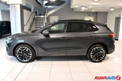 Cupra Terramar 1.5 e-hybrid Impulse 204cv dsg (2)