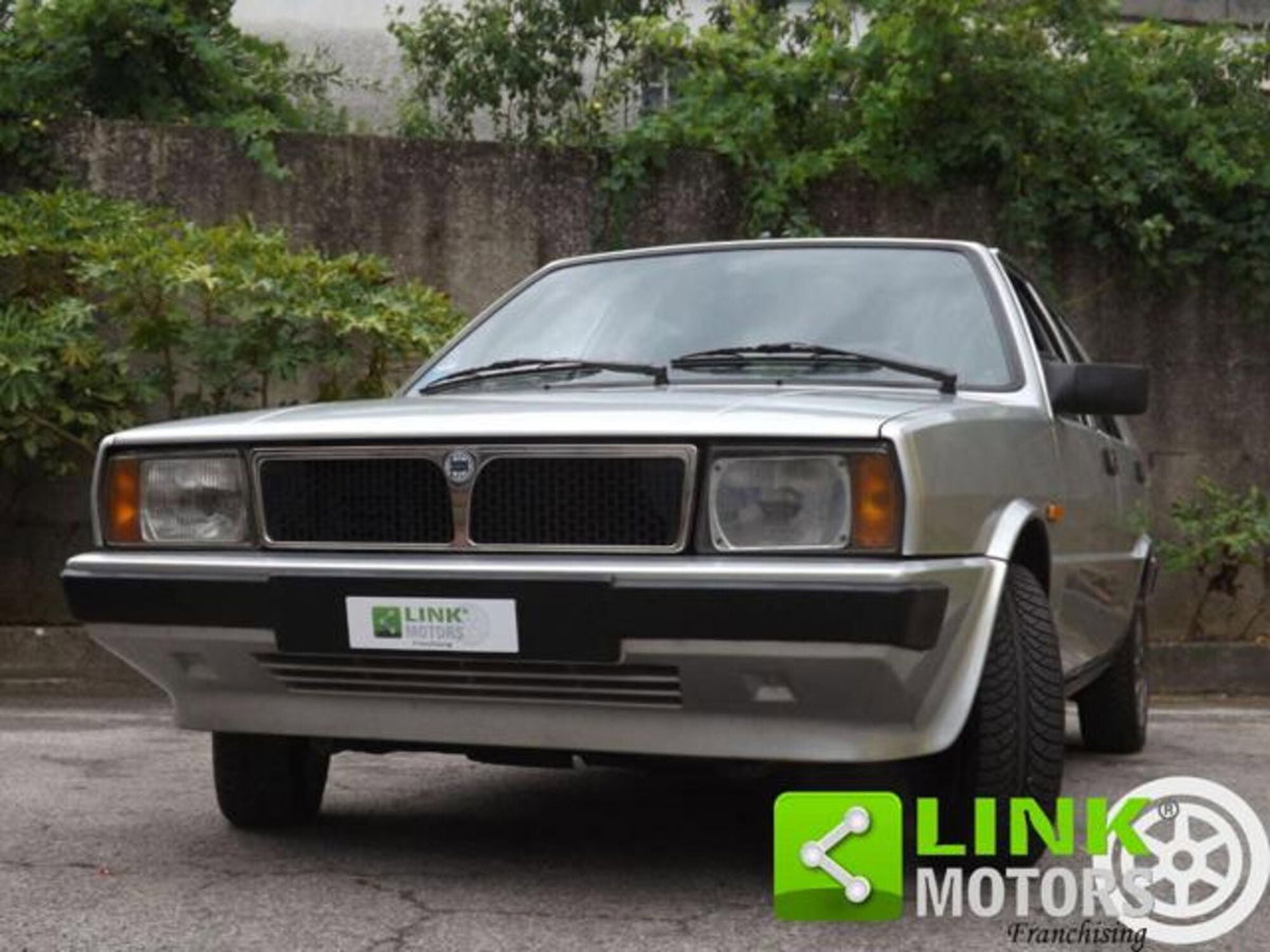Lancia Delta 1.3 (10)
