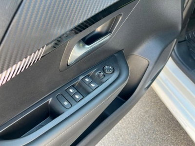 Peugeot 208 50 kWh Allure (6)