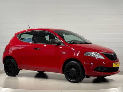Lancia Ypsilon 1.2 69 CV 5 porte S&S Elefantino Blu (7)