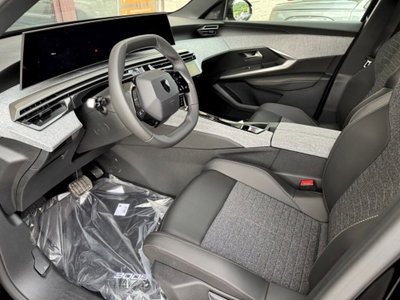 Peugeot 3008 1.2 hybrid Allure 145cv e-dcs6 (13)