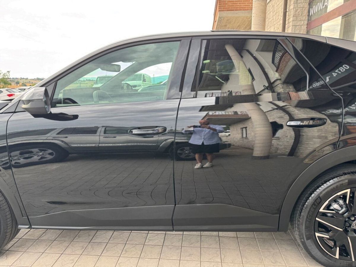 Peugeot 3008 1.2 hybrid Allure 145cv e-dcs6 (4)