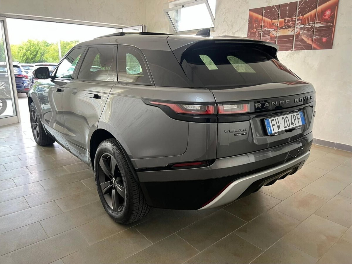 Land Rover Range Rover Velar 2.0D I4 240 CV R-Dynamic HSE (4)