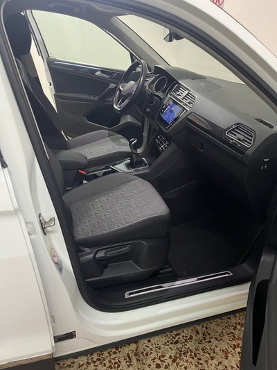 Volkswagen Tiguan 2.0 TDI SCR Life (19)