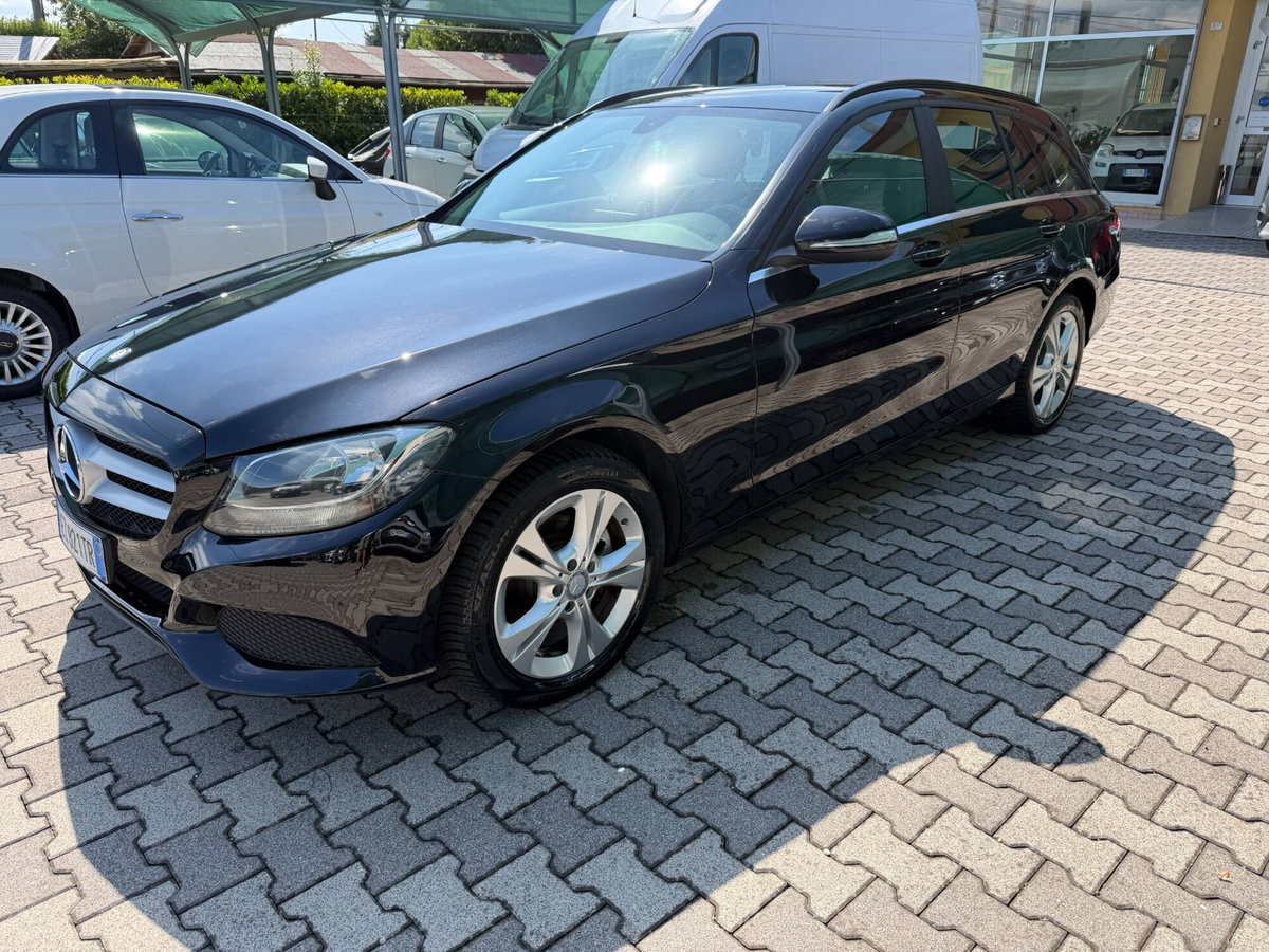 Mercedes-Benz Classe C Station Wagon 180 d Premium (2)