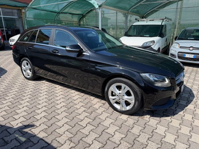 Mercedes-Benz Classe C Station Wagon 180 d Premium (4)