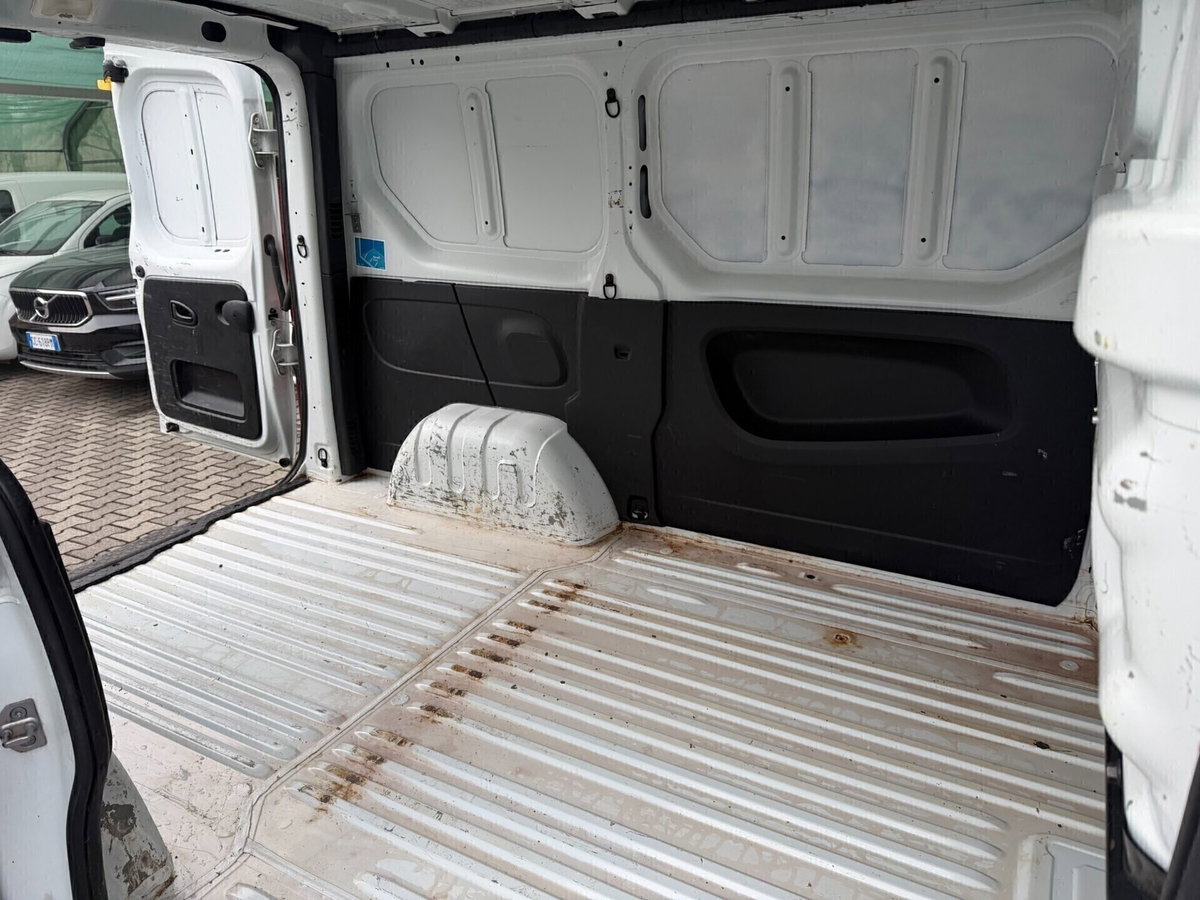 Fiat Talento Furgone Talento 1.6 MJT 120CV PC-TN Furgone 10q (11)