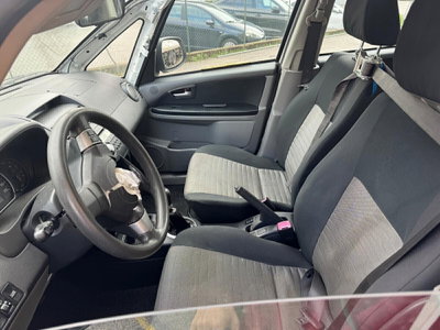 Suzuki SX4 16V 4WD Outdoor Line (4)