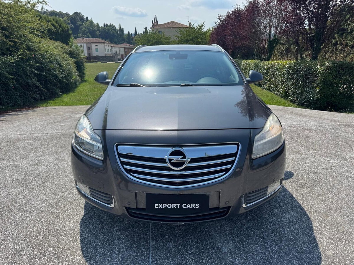 Opel Insignia Station Wagon CDTI Sports Cosmo (3)