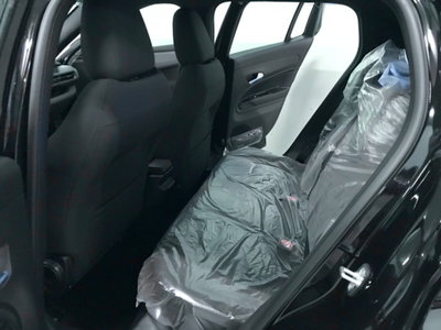 Jeep Avenger 1.2 turbo Summit fwd 100cv (15)