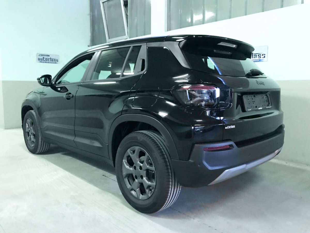 Jeep Avenger 1.2 turbo Summit fwd 100cv (9)
