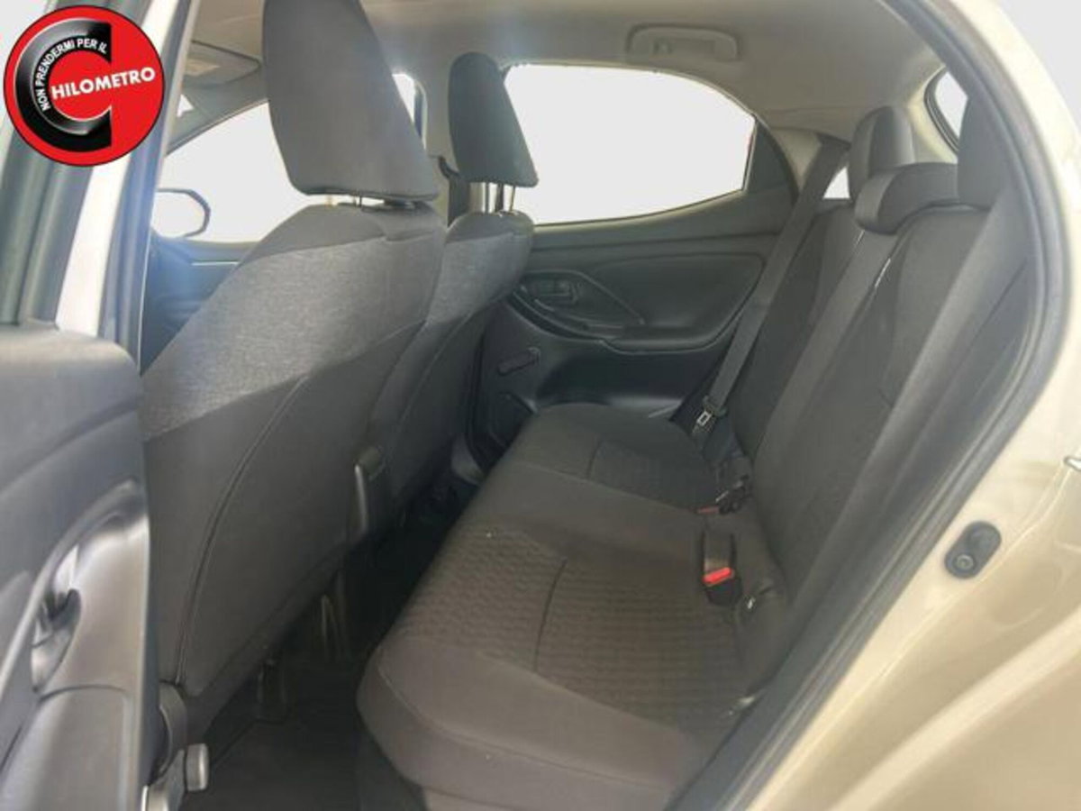 Toyota Yaris Cross 1.5 Hybrid 5p. E-CVT Premiere (13)