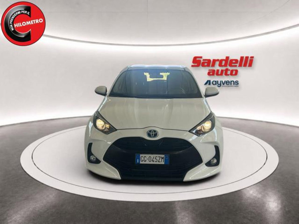 Toyota Yaris Cross 1.5 Hybrid 5p. E-CVT Premiere (3)