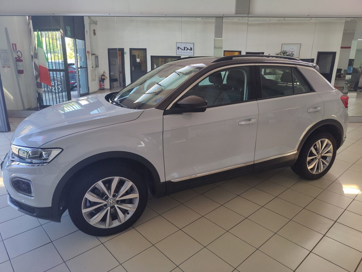 Volkswagen T-Roc 1.6 TDI SCR Advanced BlueMotion Technology (2)